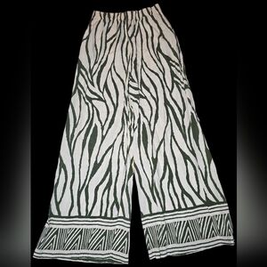 Green and White Zebra Print Women's One-size  Wide-leg Palazzo Pant